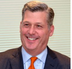 Mac Curtis, Perspecta